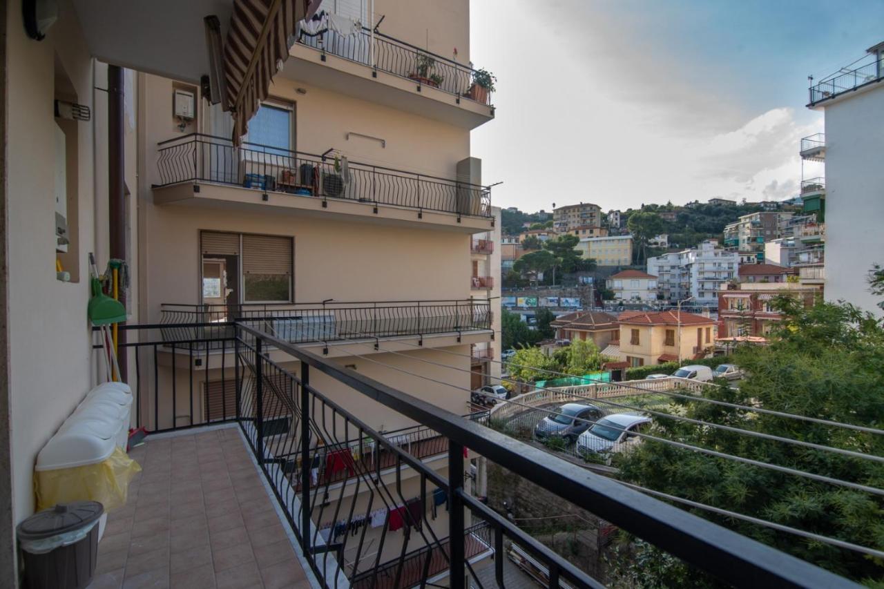 Appartamento Accogliente, Con Parcheggio Privato Sanremo Exterior foto